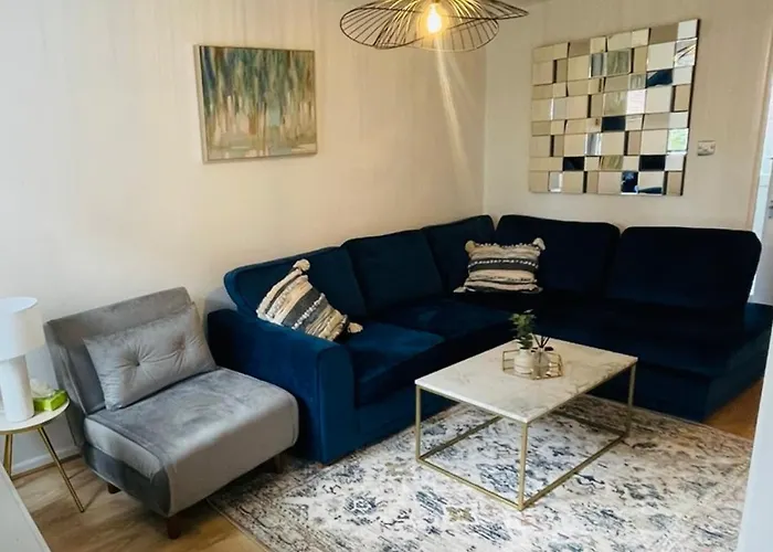 Entire Two Bed House With Gated Off Street Parking
