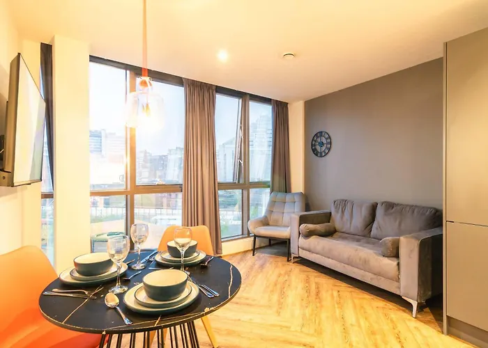 Stunning 2 Bedroom Apartment In Manchester Centre