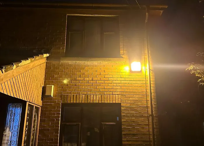 Lively 1 Bed Flat
