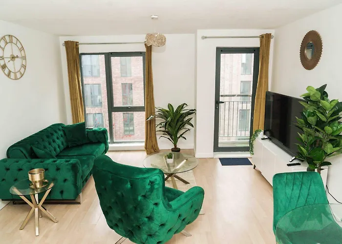 2Br-Sleeps5-Cityview-Freeparking-Citycentre