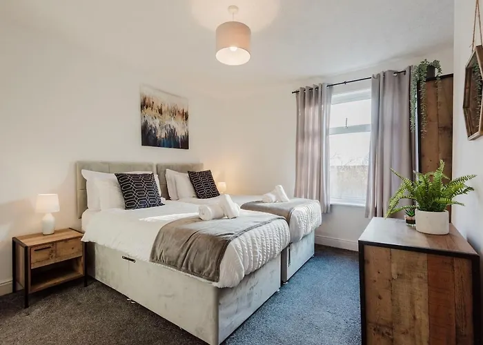 Free Parking, Late Check Out Coop Live Etihad Stadium 3-Bed House