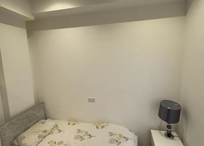 Smedley Hotel