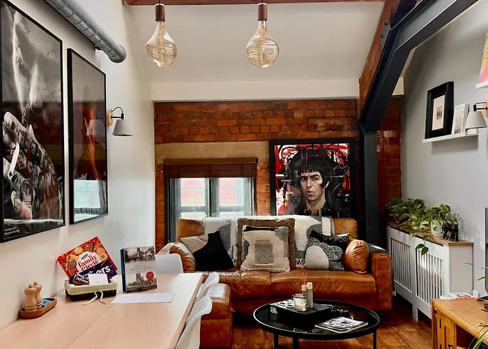 Lovely 2-Bed Loft In Manchester City Centre
