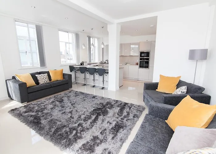Oxford Place Apartment