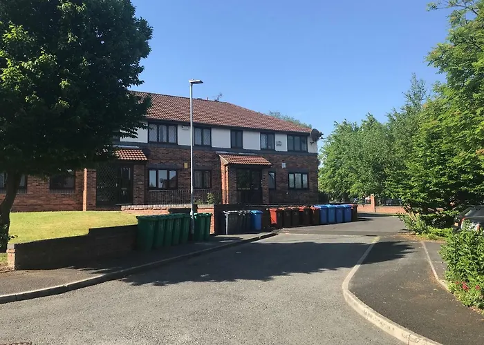 Flat 9A Badby Close