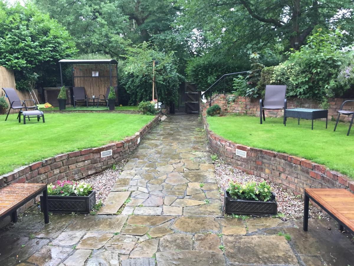 Guest house Queens 3*