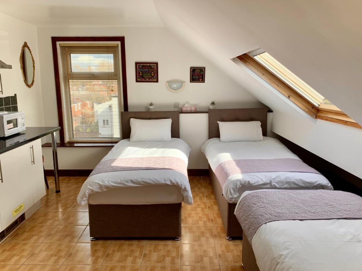 Guest house - Free Parking *