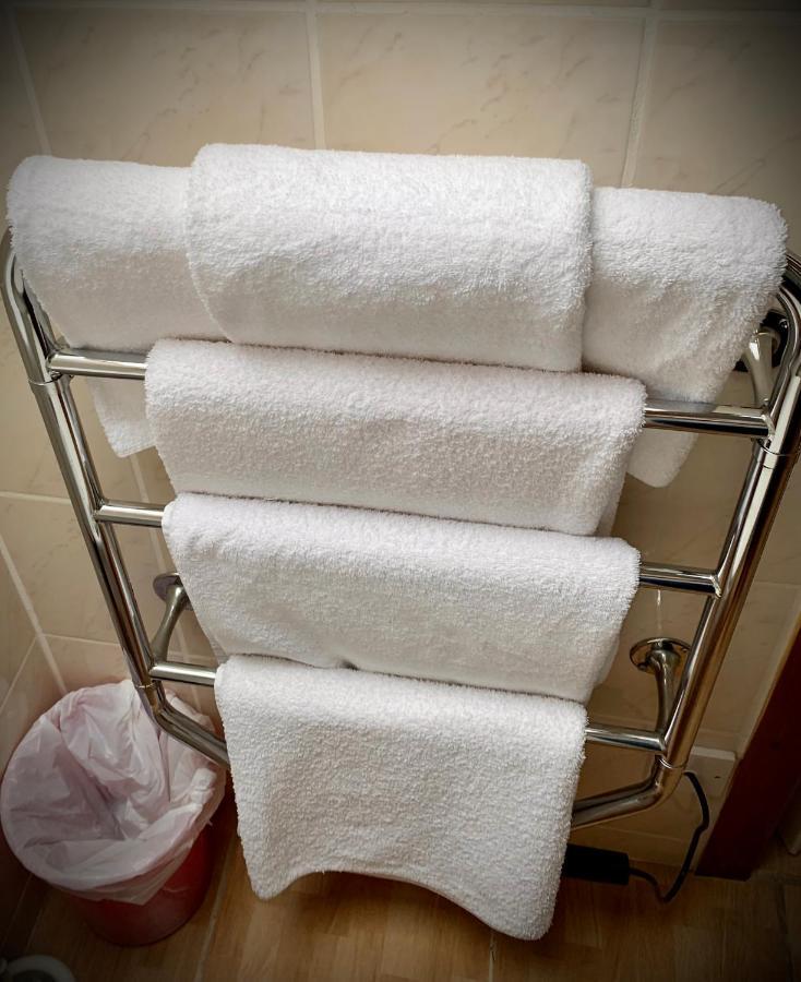 - Free Parking Guest house *