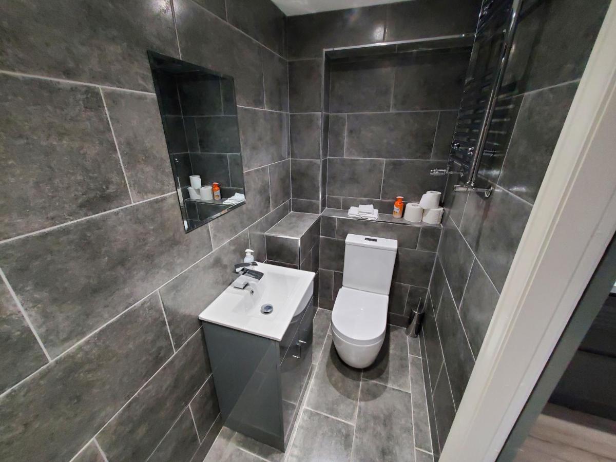 The Ashcroft Free Parking Aparthotel 4*