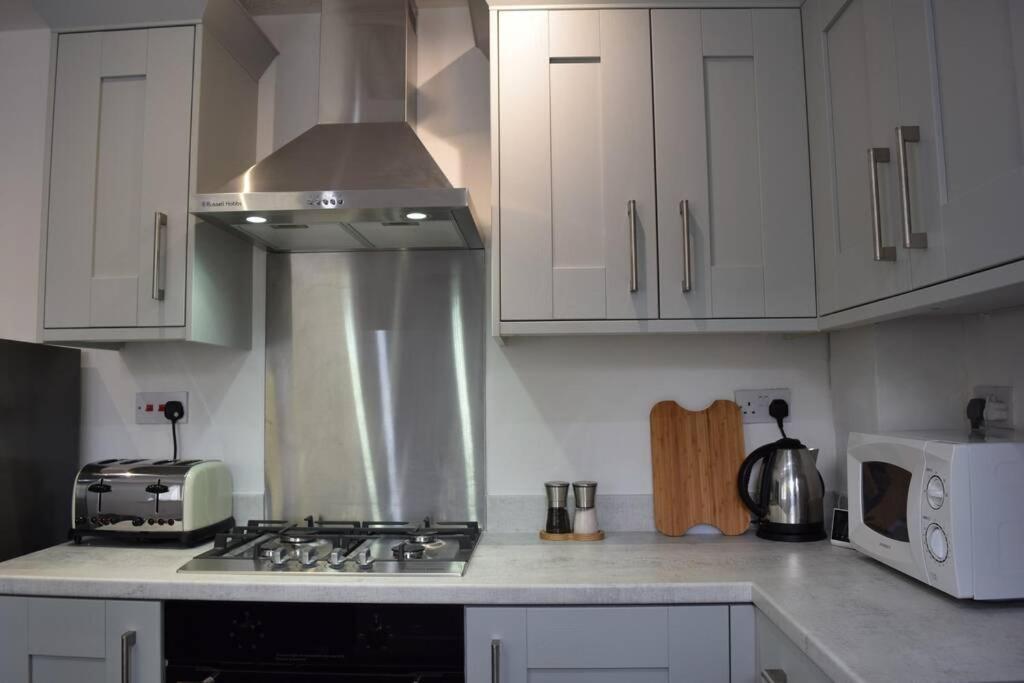 Modern & Central 2bd Flat! - Manchester!