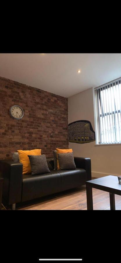 Apartment Spacious Shude Hill With Balcony *