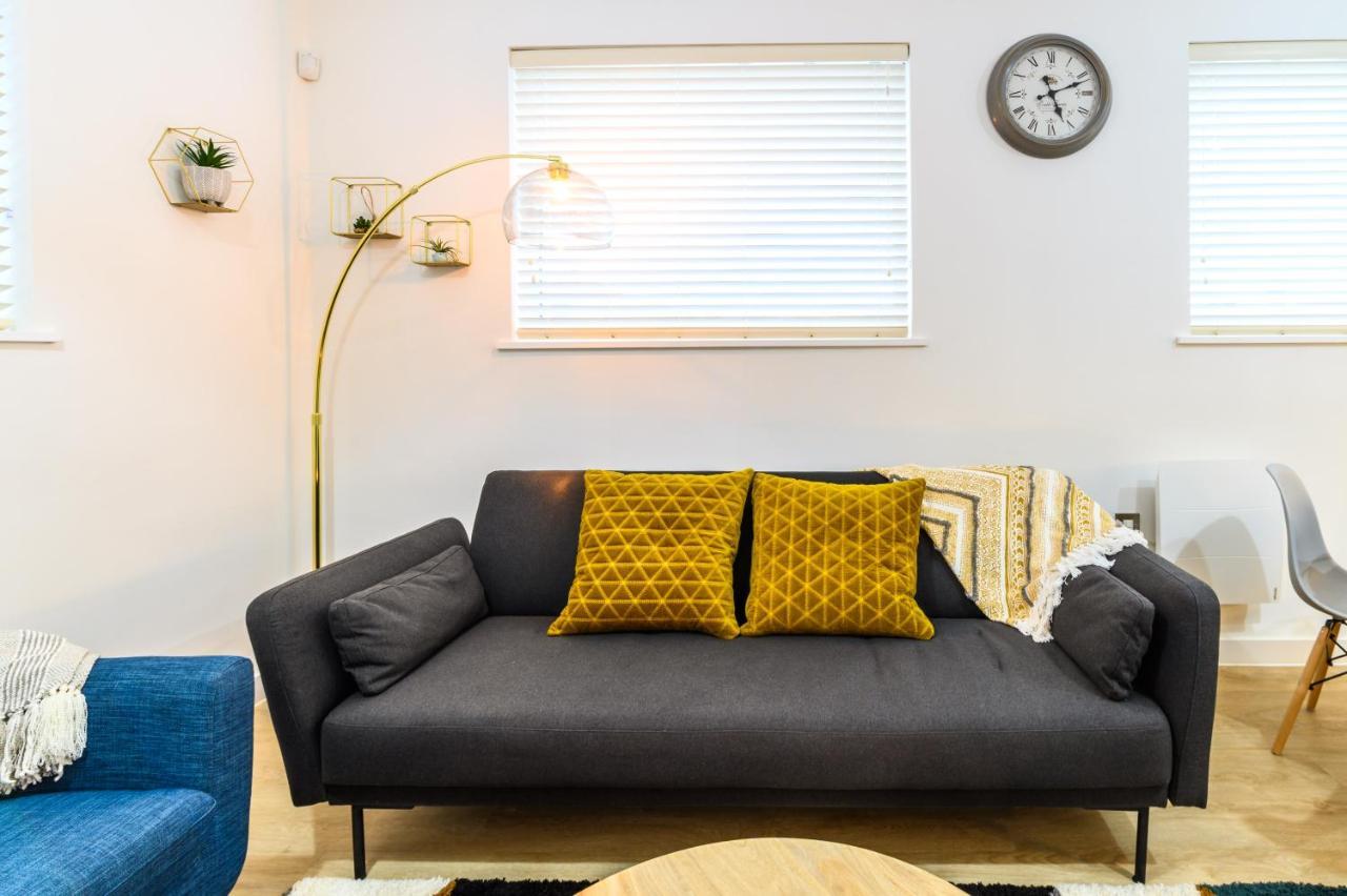 Apartment Comfy & Homely 2bed - 5 Star Location *