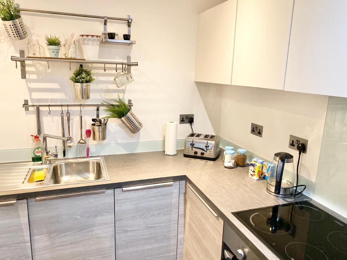 Modern Centre 2-bedroom Appartement