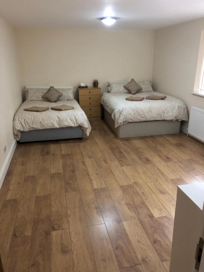 Bed & Breakfast Big Rusholme With Tv And Private Bathroom-parking&wifi Manchester