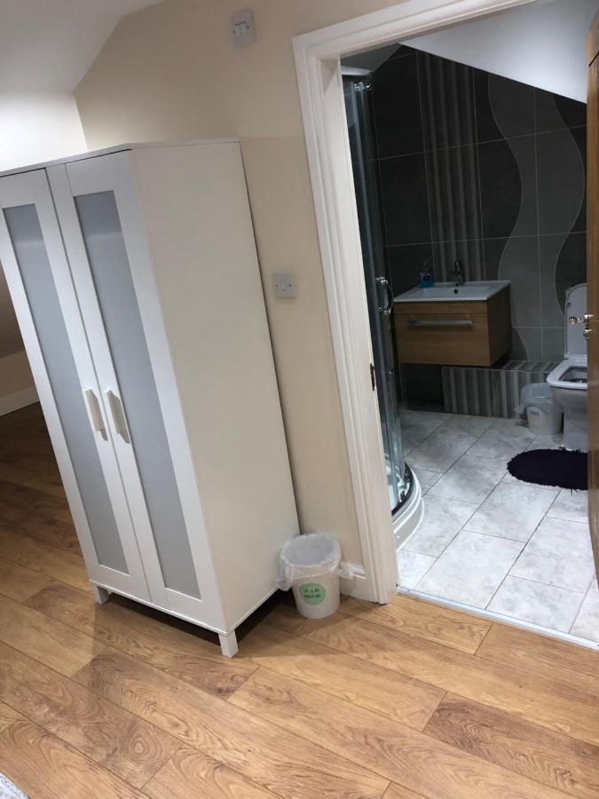 Big Rusholme With Tv And Private Bathroom-parking&wifi Bed & Breakfast Manchester