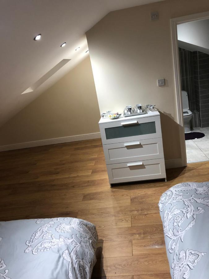 Big Rusholme With Tv And Private Bathroom-parking&wifi