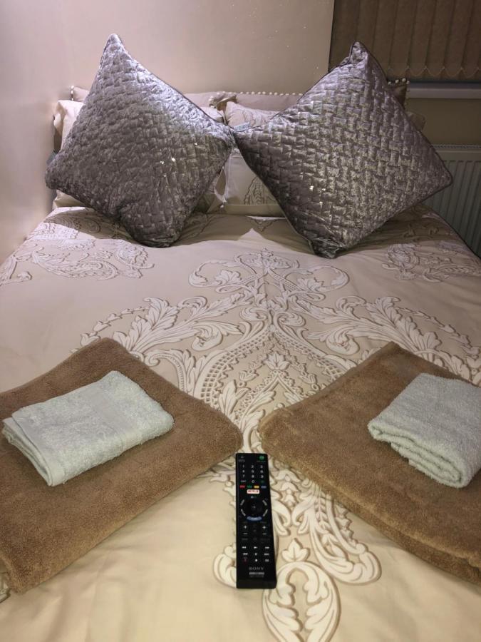 Big Rusholme With Tv And Private Bathroom-parking&wifi Bed & Breakfast *