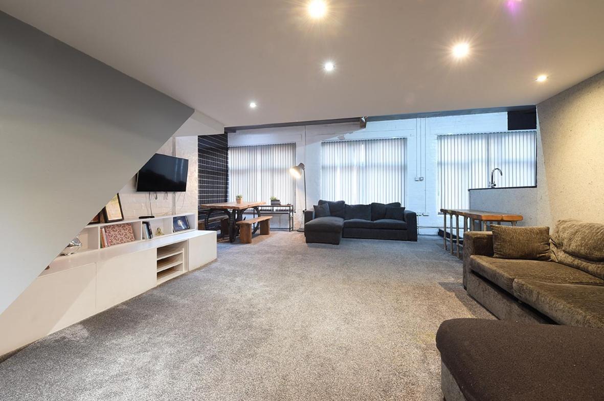 Penthouse Warehouse Slps 18 Appartement *
