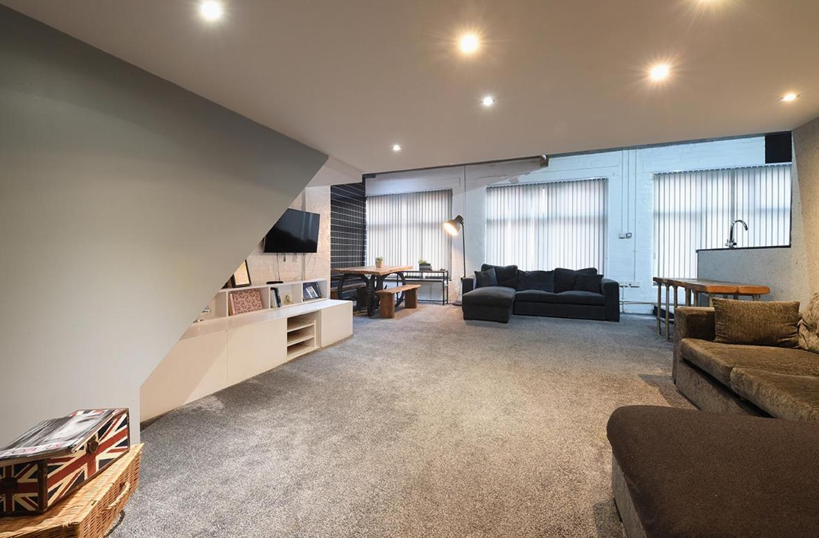 Penthouse Warehouse Slps 18 Appartement *