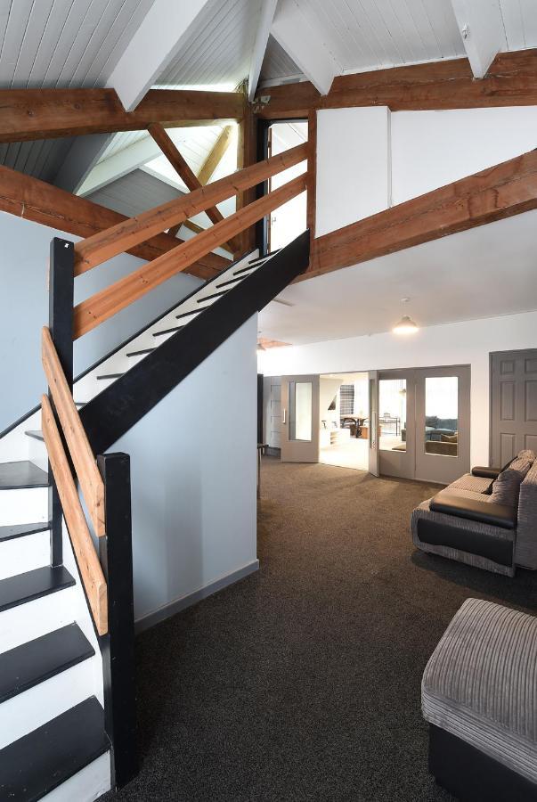 Penthouse Warehouse Slps 18 Manchester