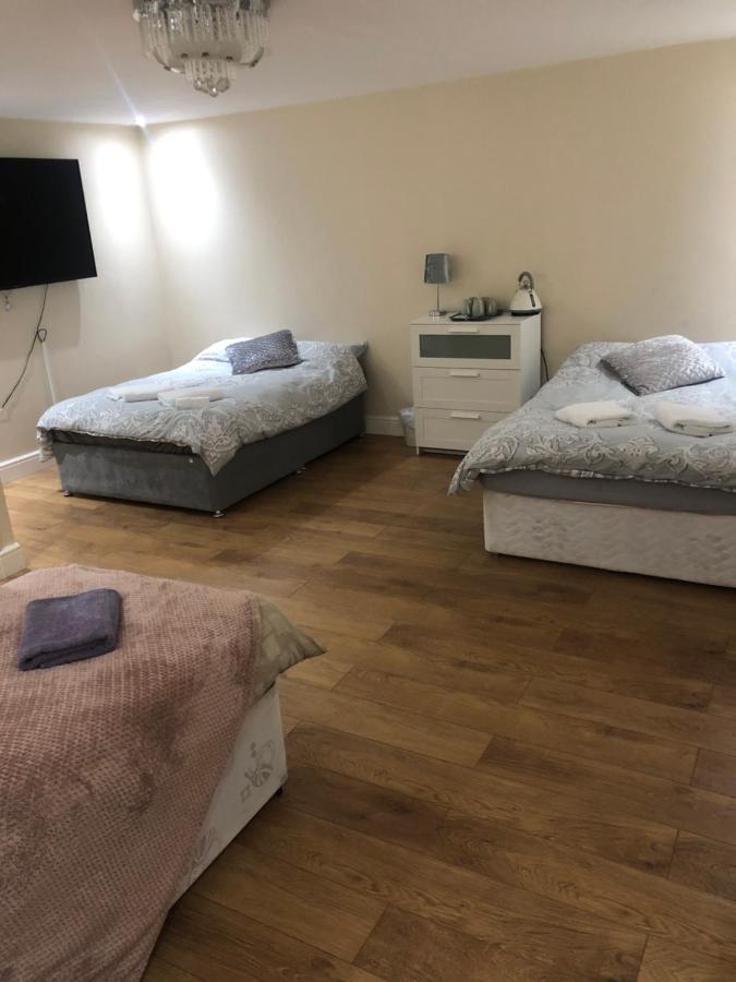 Bed & Breakfast Big Rusholme With Tv And Private Bathroom-parking&wifi