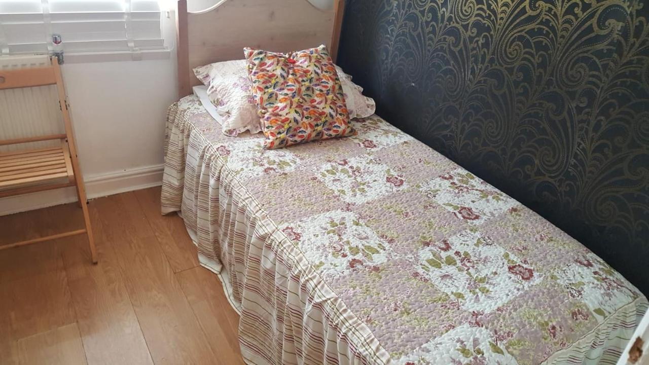 Homestay Bed 4 Night Manchester