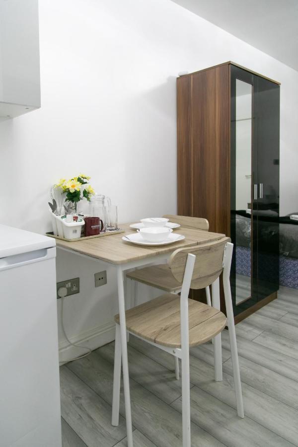 Cheetham Hills Apartment