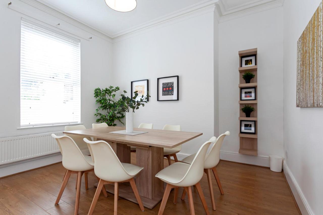 Spacious Comfortable House Close To Etihad