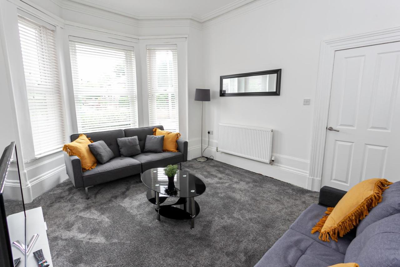 Spacious Comfortable House Close To Etihad *
