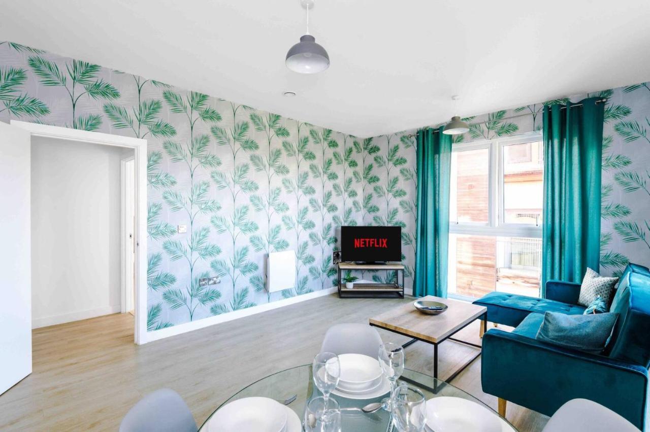 Appartement 2 Bedroom Hosted By Mcr Dens Manchester