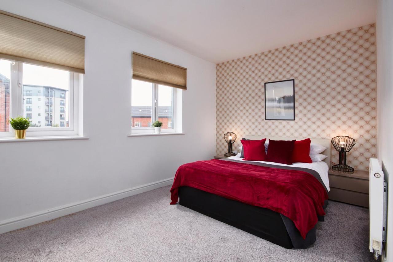 Villa The Exquisite Abode - Parking Manchester