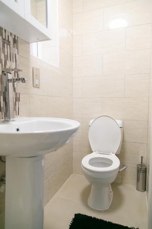 Apartment Cheetham Hills *