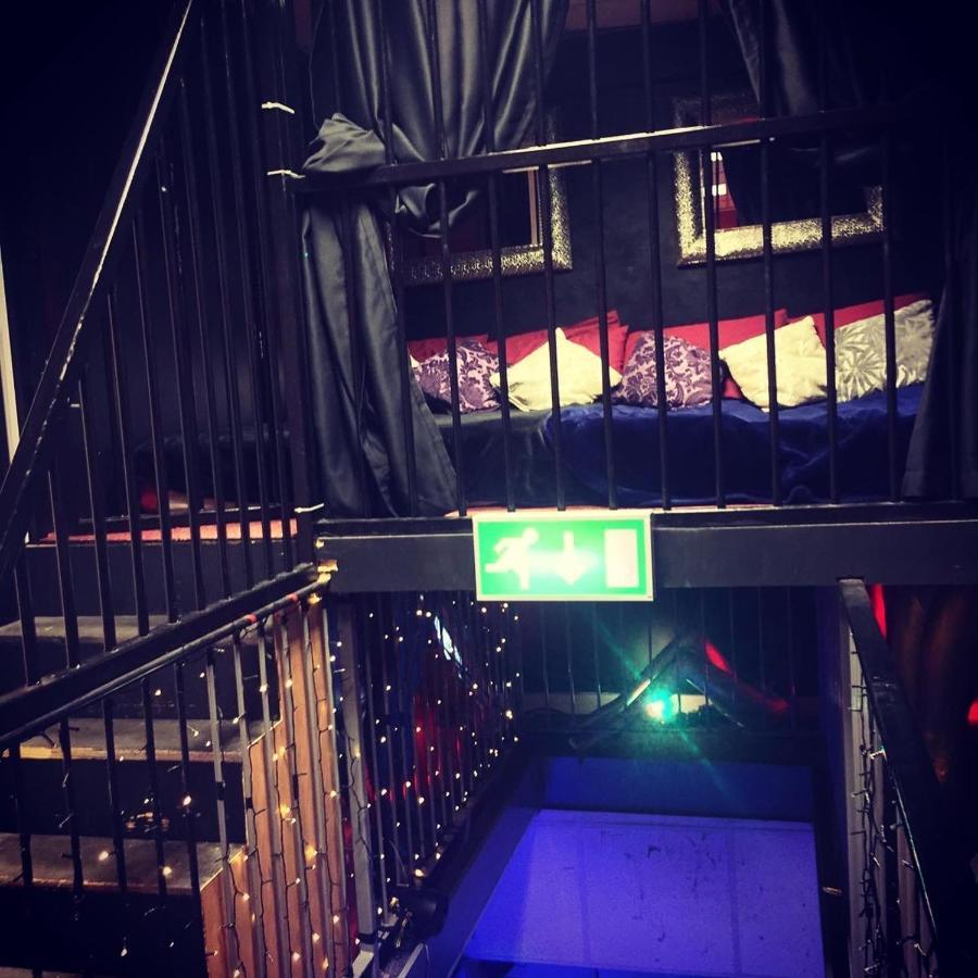 Apartment Party Pad