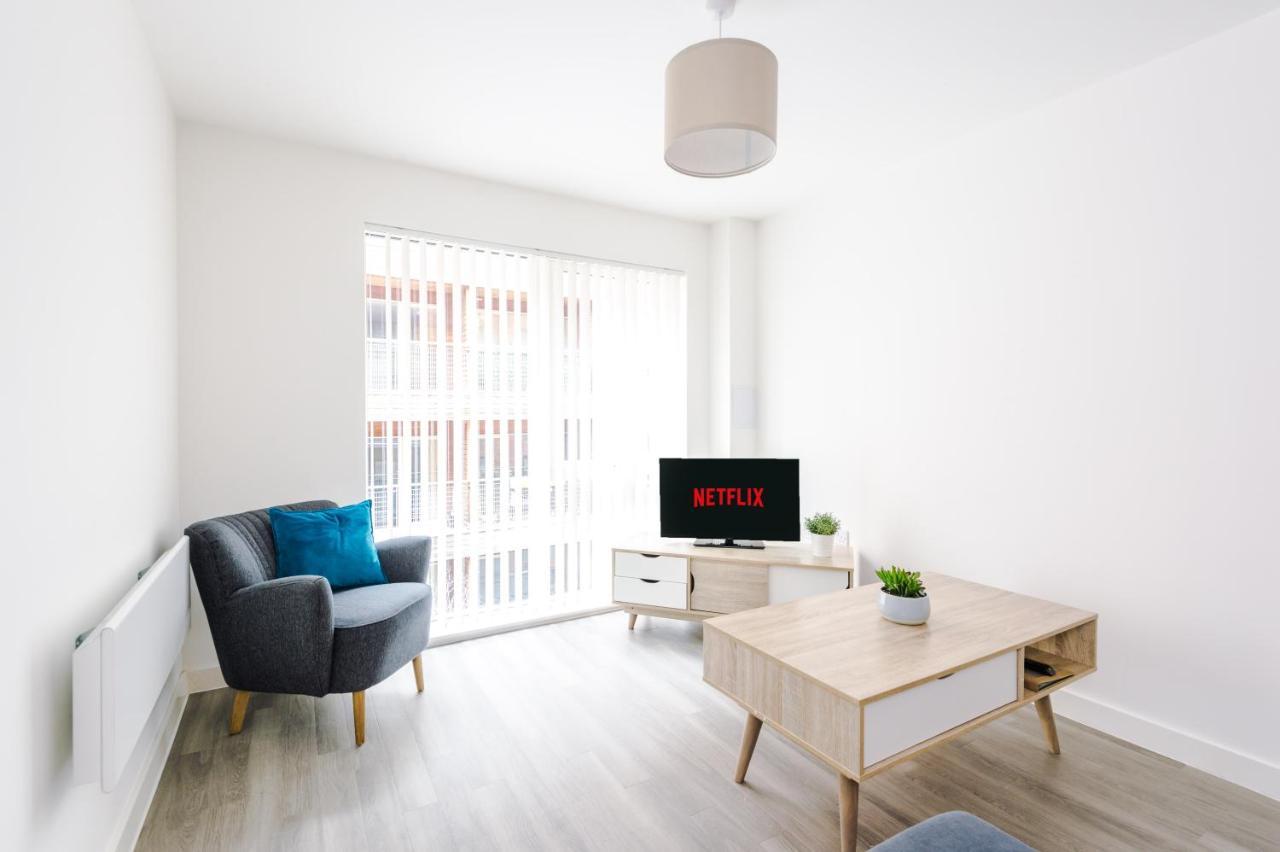 Hilltop Serviced Apartments- Northern Quarter Apartment