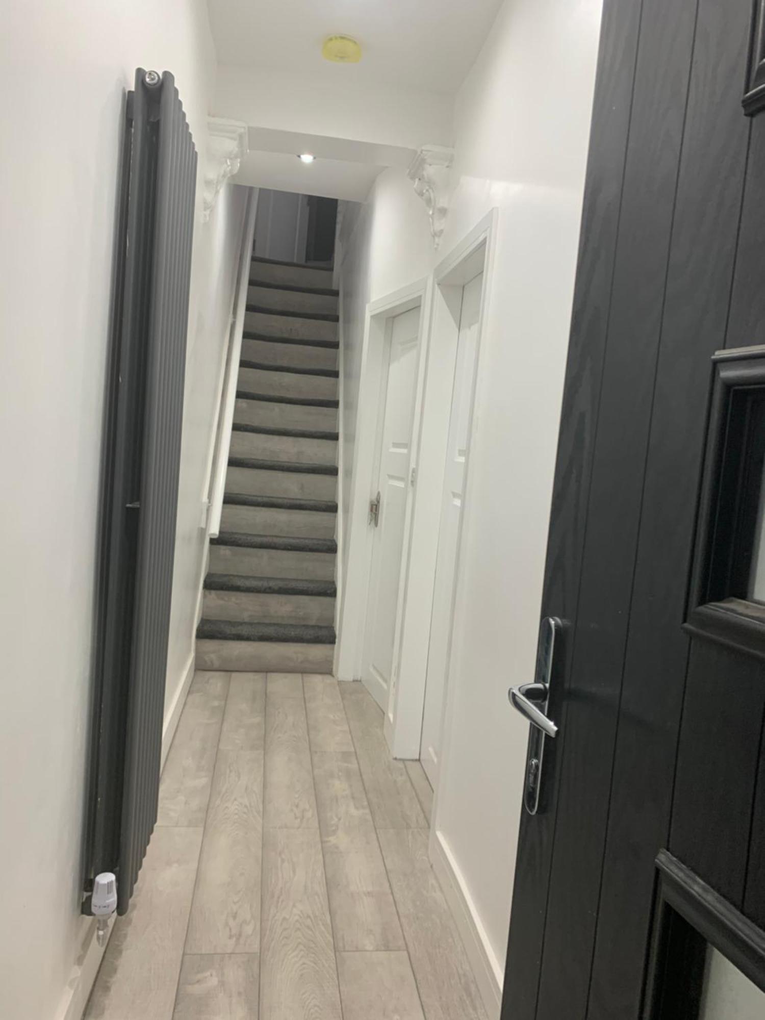 Rusholme Modern Guest house *