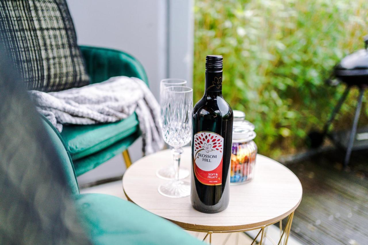 Rest & Recharge At Ash House Near Mediacityuk * Manchester