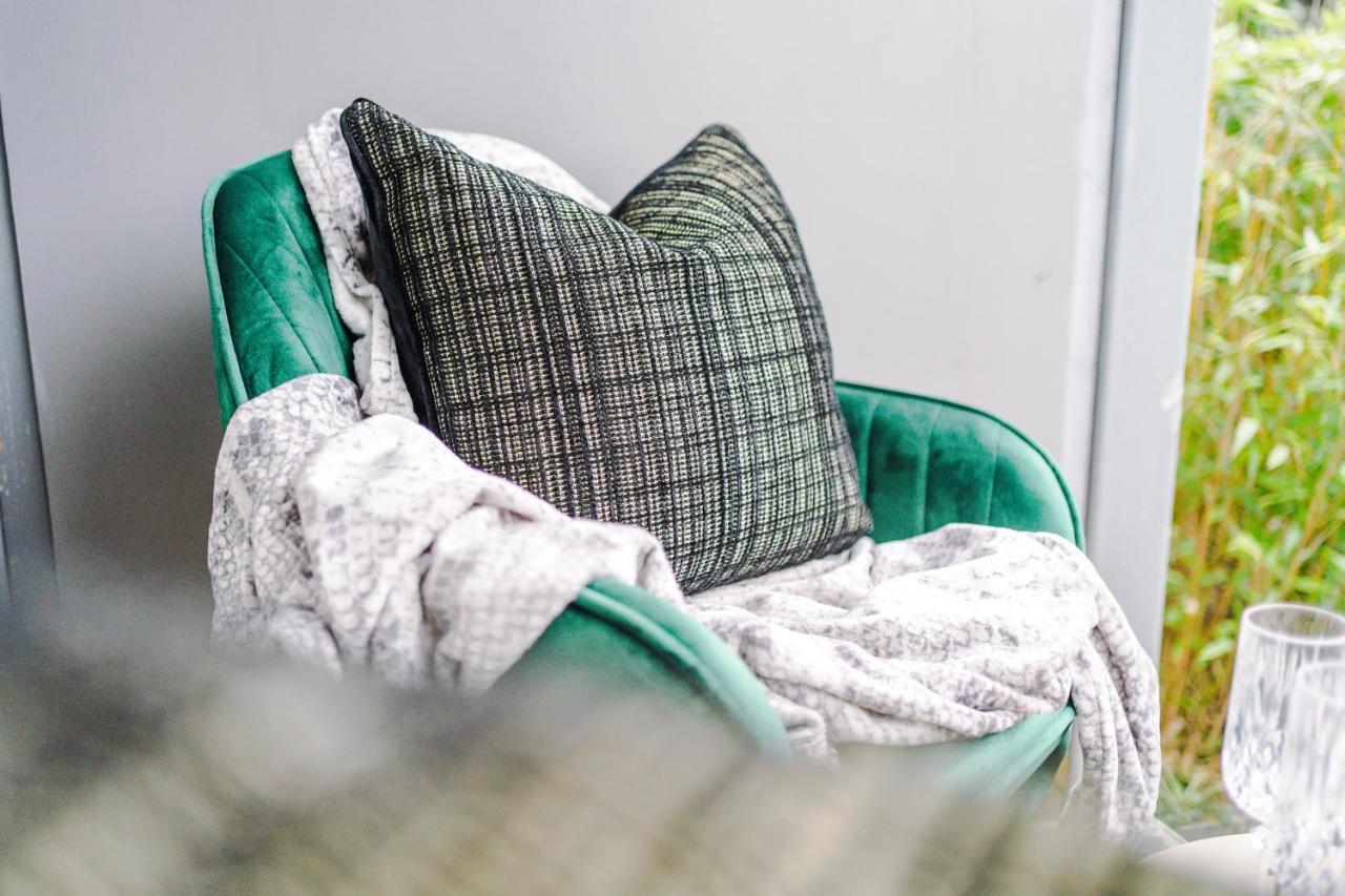 Rest & Recharge At Ash House Near Mediacityuk Holiday home *