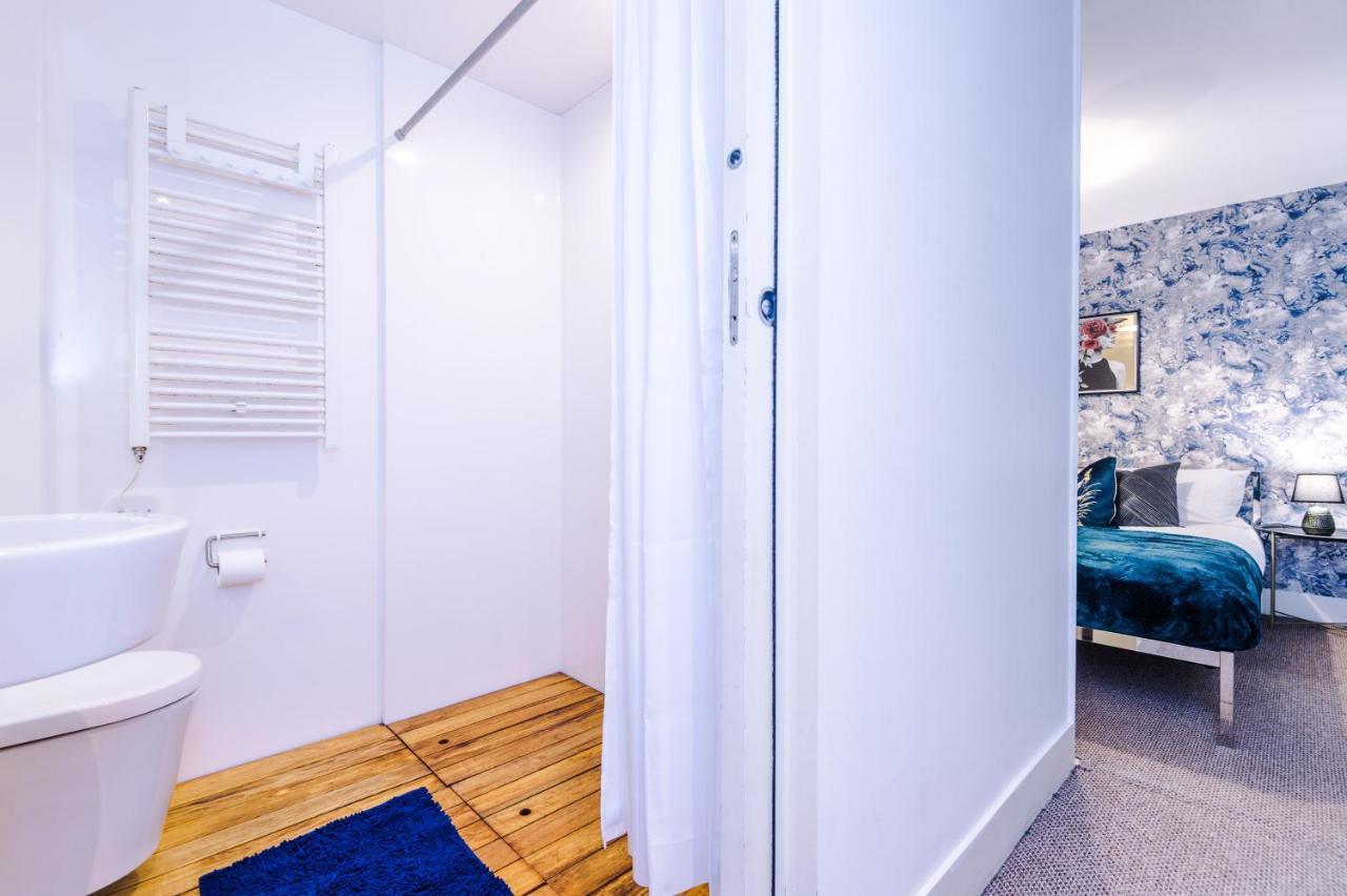 Rest & Recharge At Ash House Near Mediacityuk Holiday home