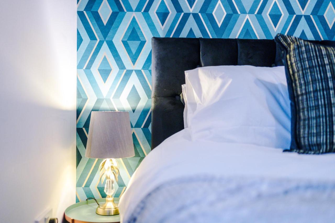 Holiday home Rest & Recharge At Ash House Near Mediacityuk Manchester