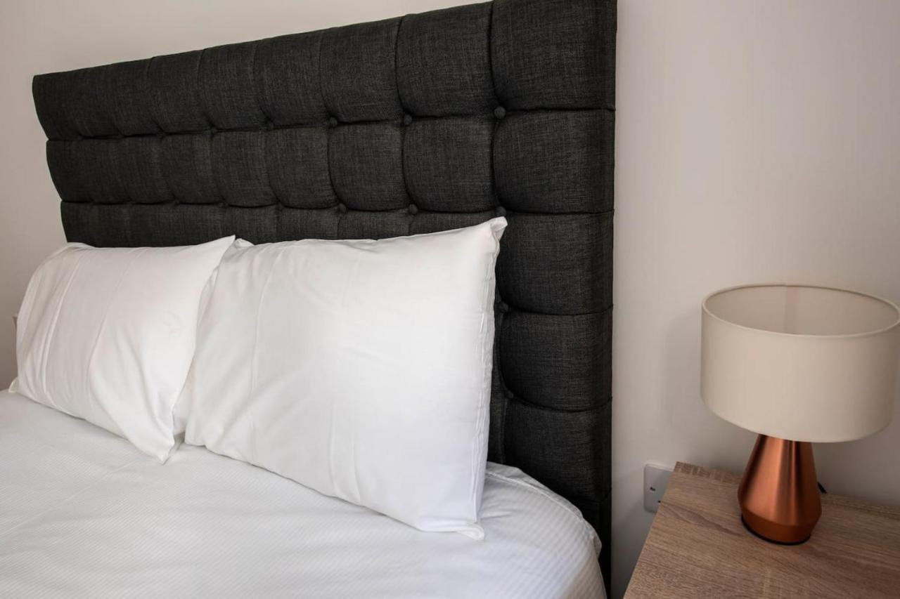 Fantastic 2 Bedroom In Apartment Manchester