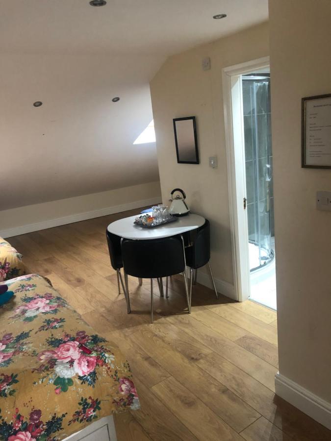 Bed & Breakfast Big Rusholme With Tv And Private Bathroom-parking&wifi *