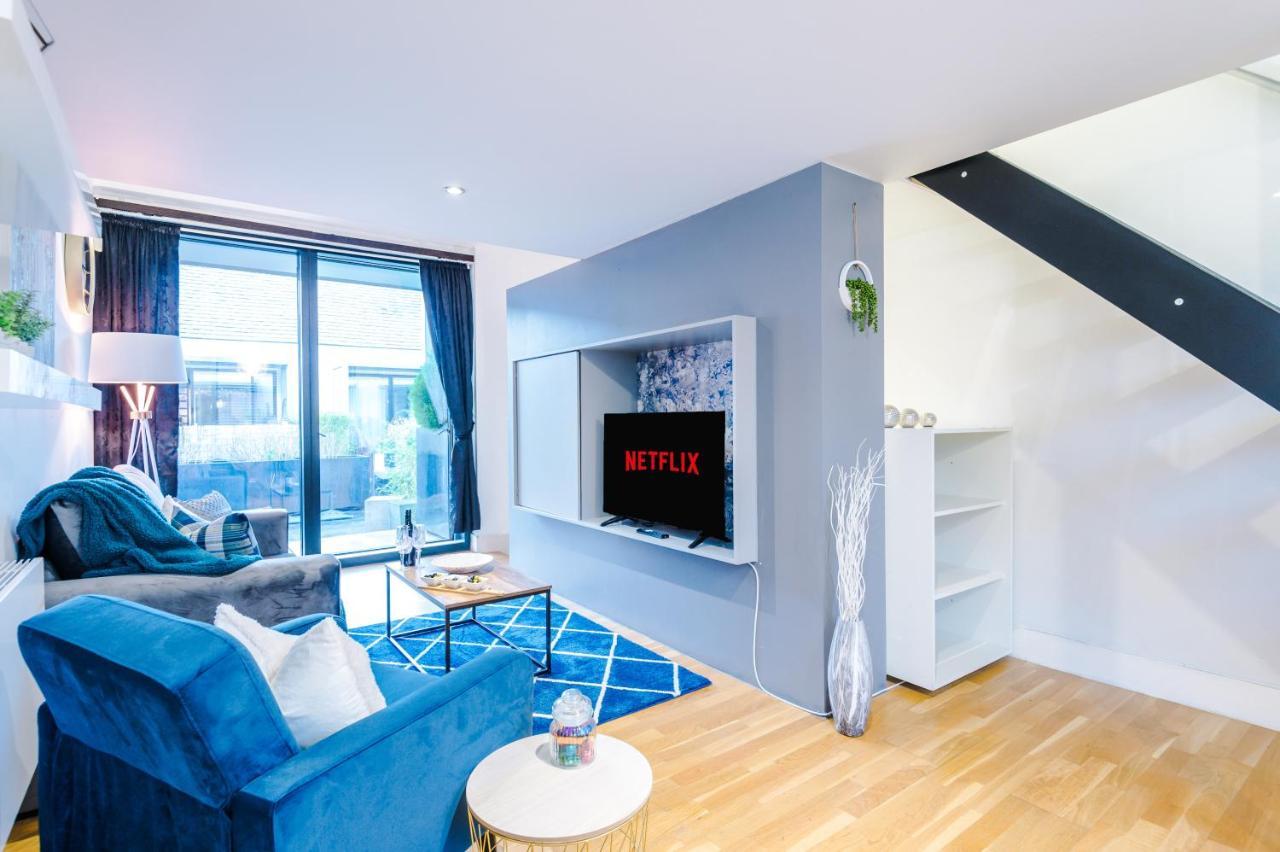 Rest & Recharge At Ash House Near Mediacityuk *