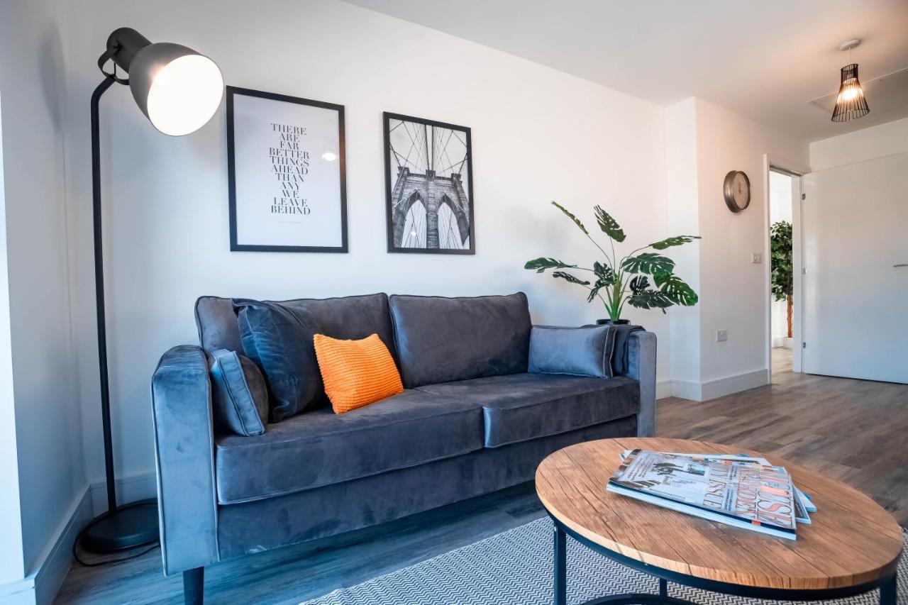 Luxe Interchange Near Old Trafford - Media - The Quays Manchester