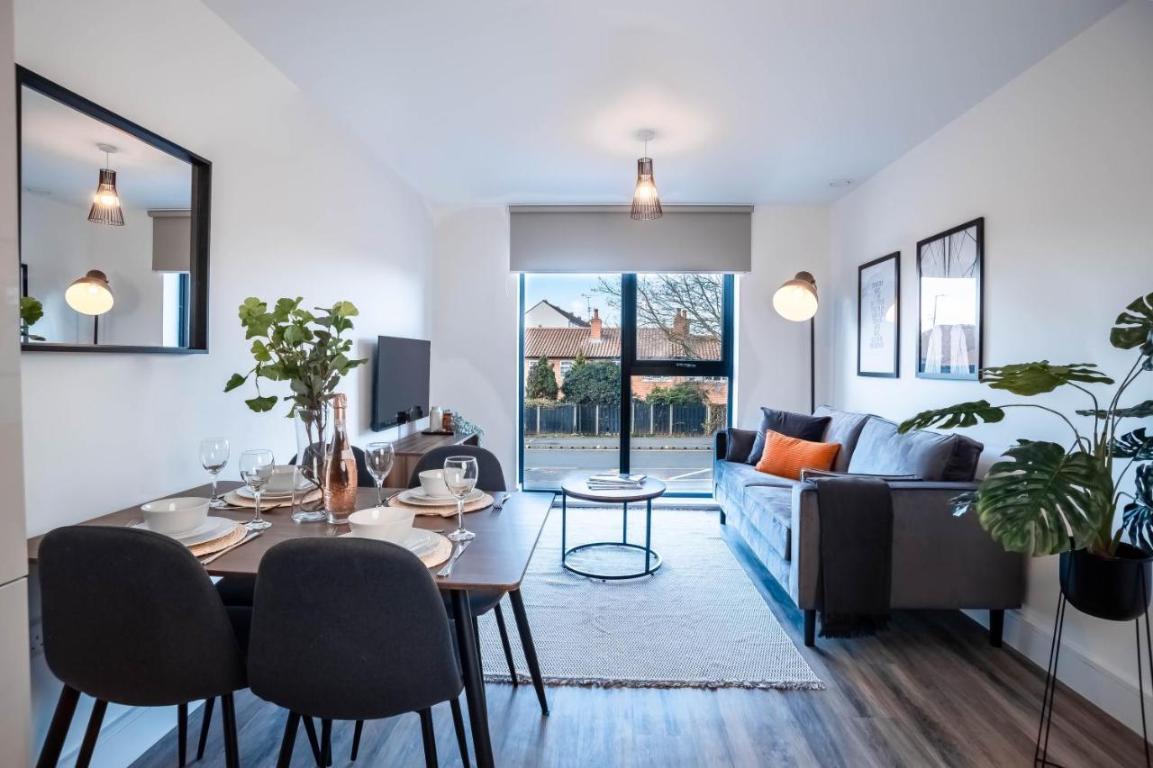 Luxe Interchange Near Old Trafford - Media - The Quays Appartement *