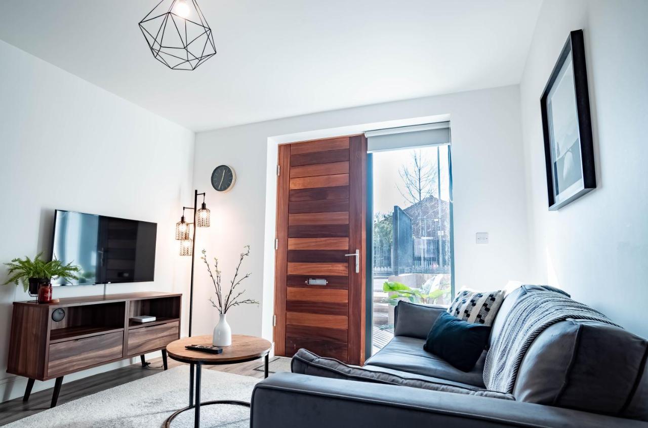 Luxe Interchange Near Old Trafford - Media - The Quays Appartement *