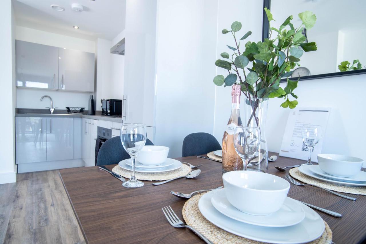 Luxe Interchange Near Old Trafford - Media - The Quays Appartement