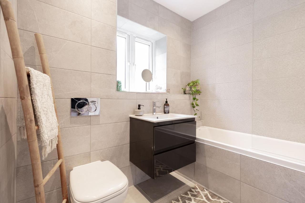 Moseley Gardens Fallowfield Holiday home Manchester