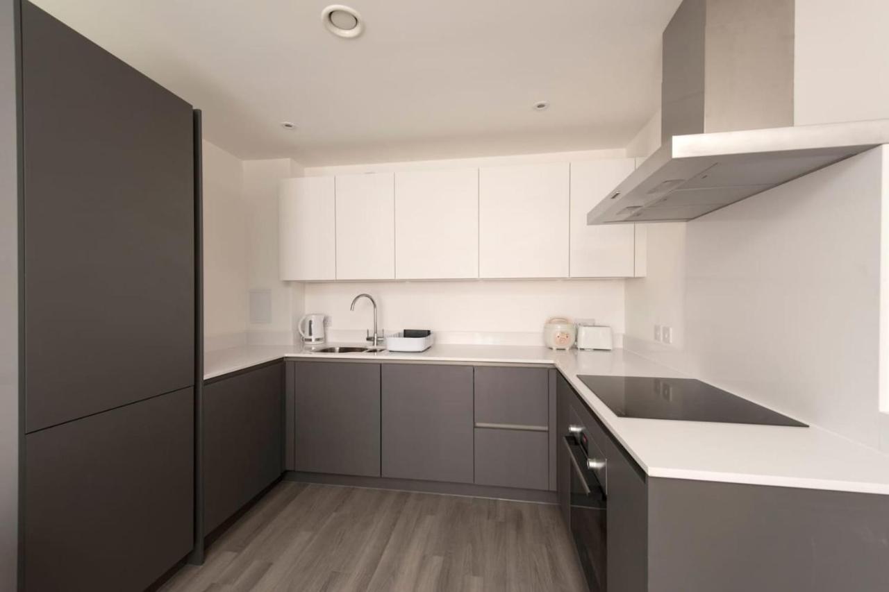 Fantastic 2 Bedroom In Apartment Manchester