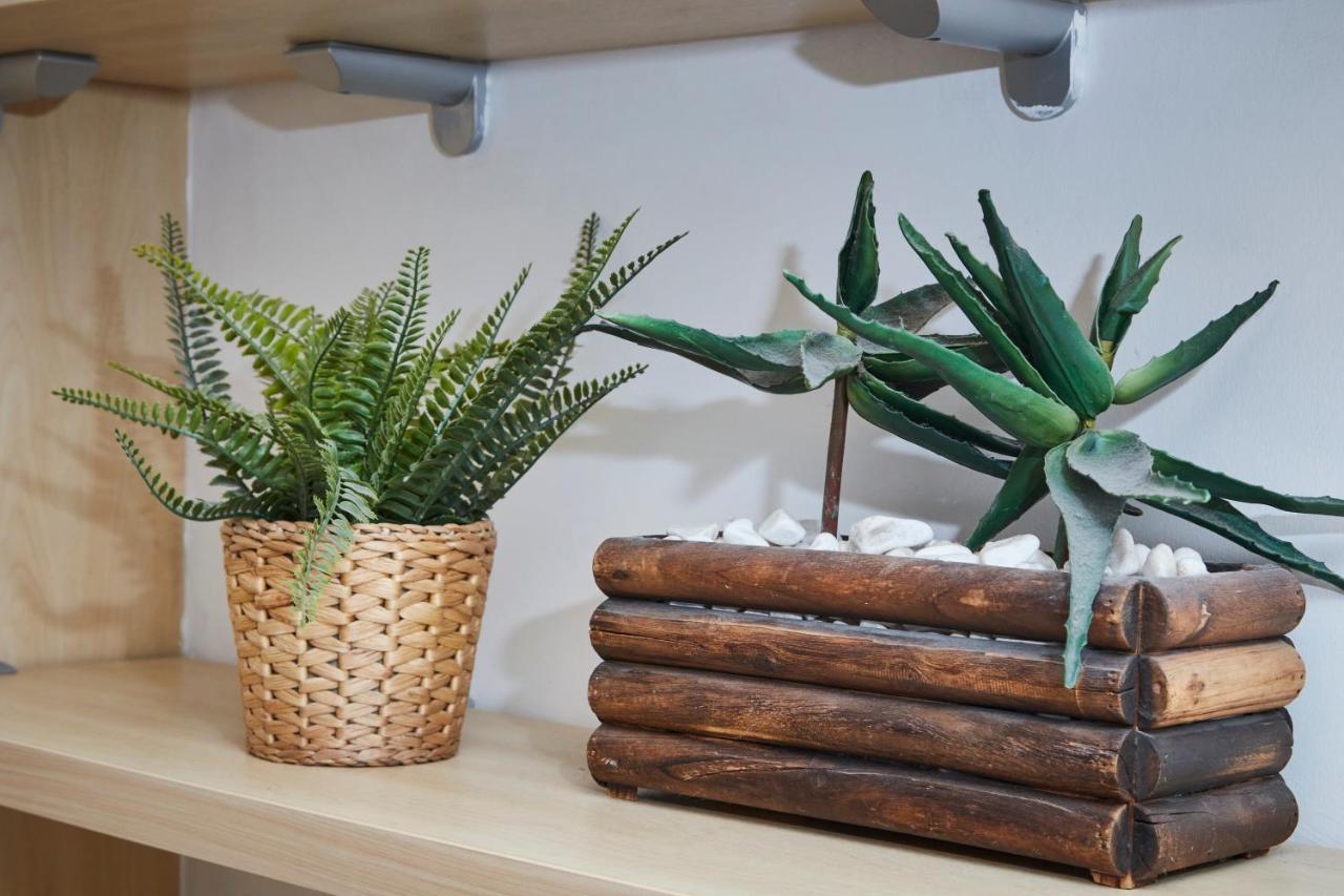 Stylish Gem - Sleeps 10! Appartement *