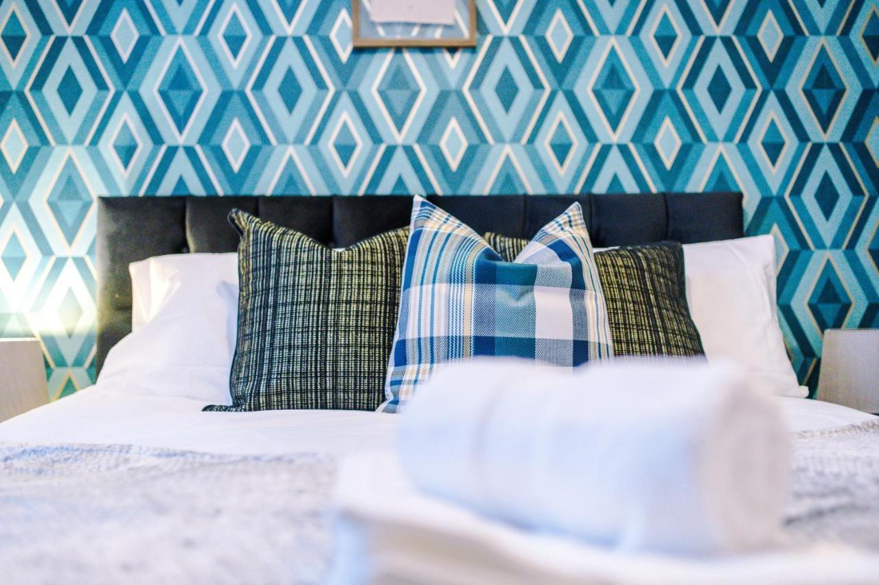 Rest & Recharge At Ash House Near Mediacityuk *